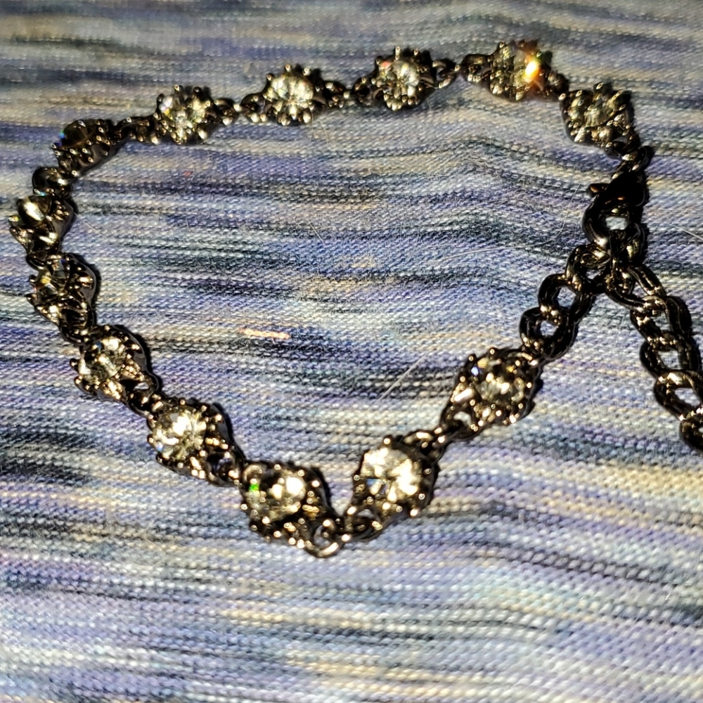 Beautiful bracelet - Picture 3 of 3